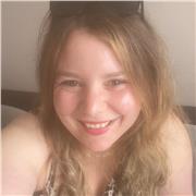 foregneirs looking to learn English , i am fluent in hungarien and English